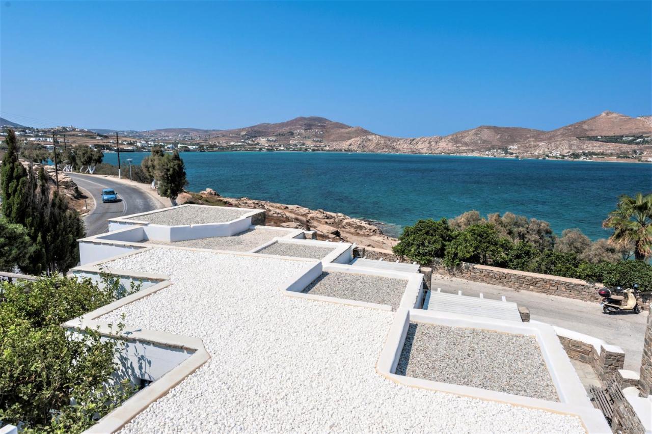 Parian Lithos Hotel