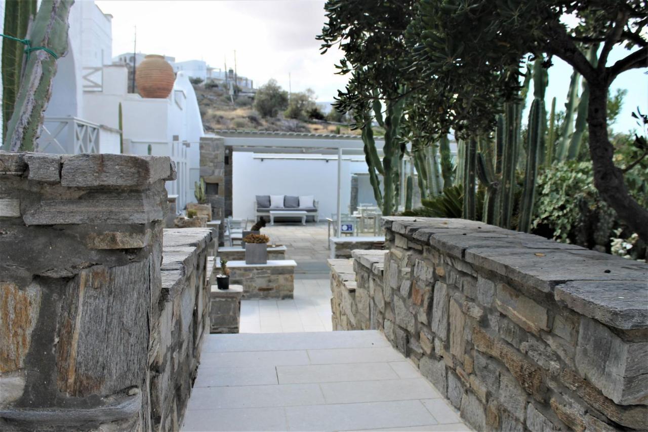 Parian Lithos Naousa (Paros)